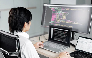 铜陵 ,php声明和调用变量的符号是什么？